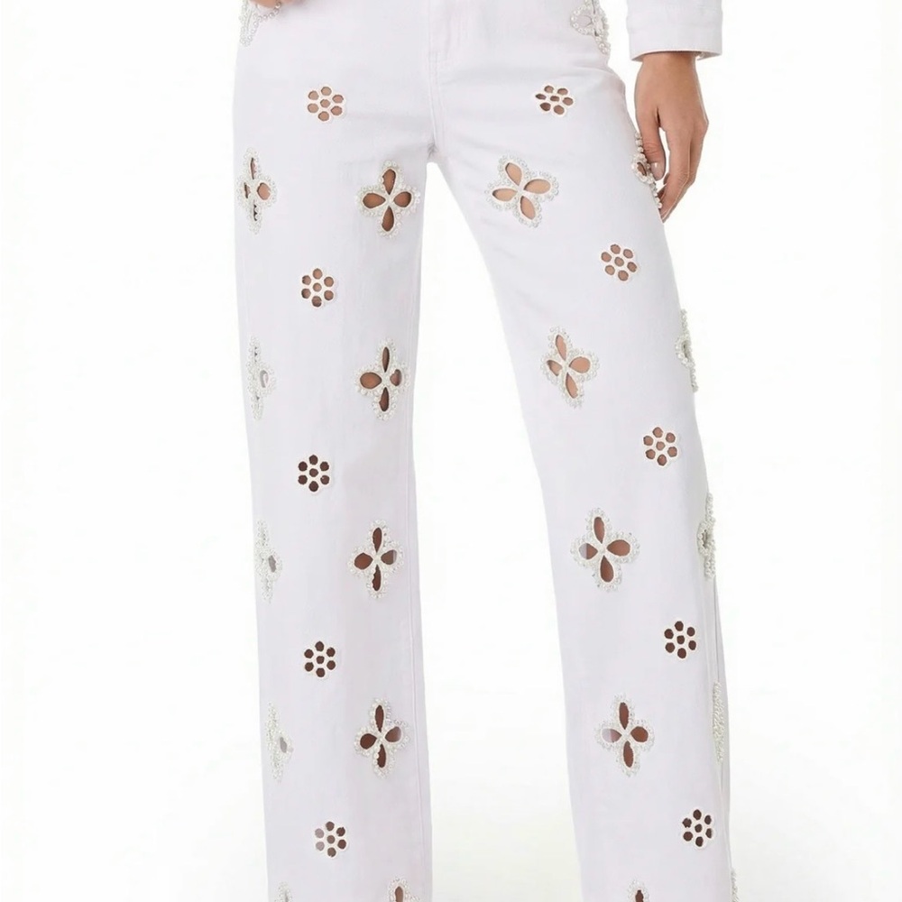 NWT The Noli Shop Kaia Pearl High Rise Jeans
